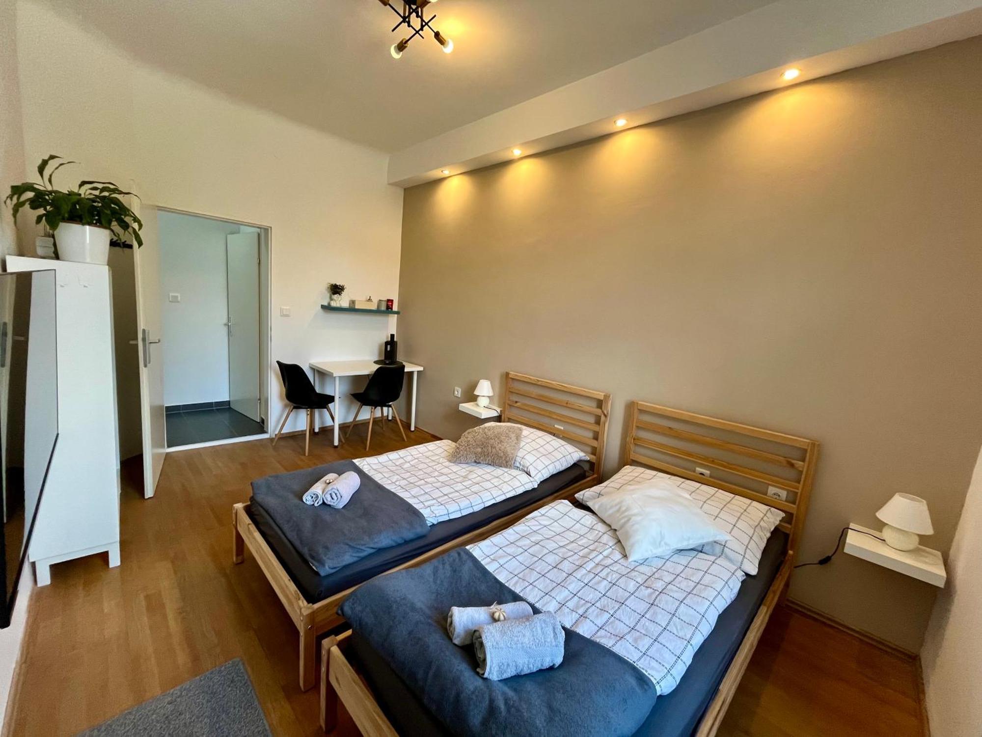 Studio-Apartment In Zentraler Lage Graz Exterior photo